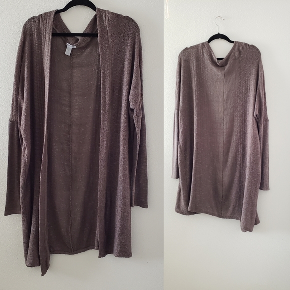 Charlotte Russe Sweaters - 🌸5/$15 Lightweight Cardigan